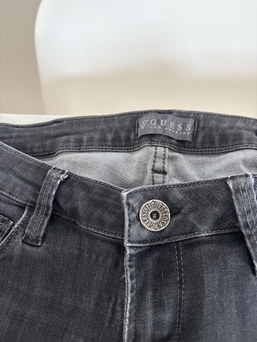 Guess Jeans: GUESS Hose Gr. 26 – Usato da Herisau venduto da sen_8w8b 1