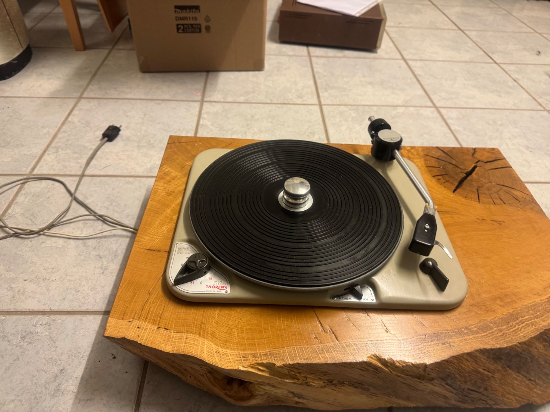 Thorens Giradischi: Thorens TD 135-ein,Vintage,Retro,feiner Klang – Usato da Trimbach venduto da SABO-61 5