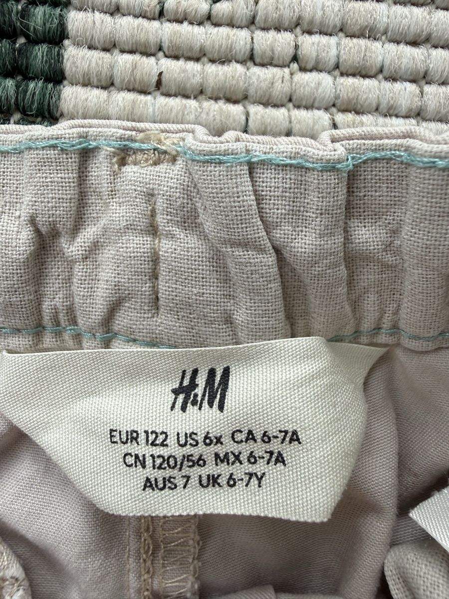 H&M Ensembles coordonnés: 4x Kinder Shorts, Grösse 122 – D'occasion à Langenthal par Leclafel 2