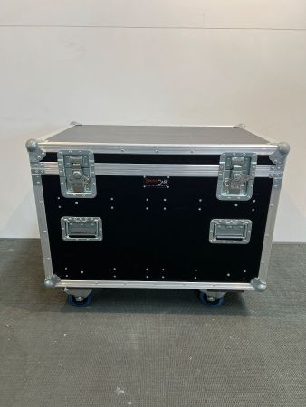 012 SWISSCASE Flightcase / Tourcase auf Rollen