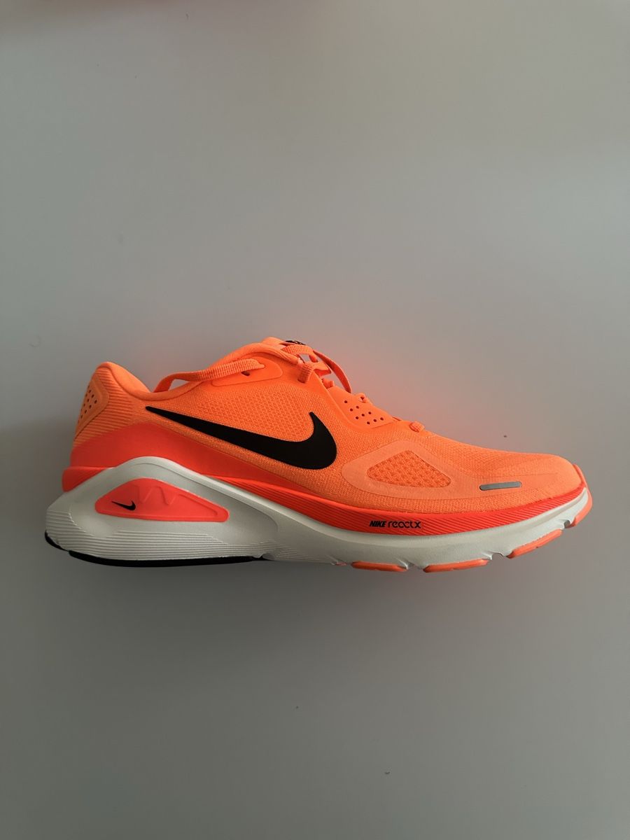 Nike Scarpe da uomo: Nike run structure 26 orange – Nuovo e nell'imballaggio originale da Buchs ZH venduto da wonderico 1