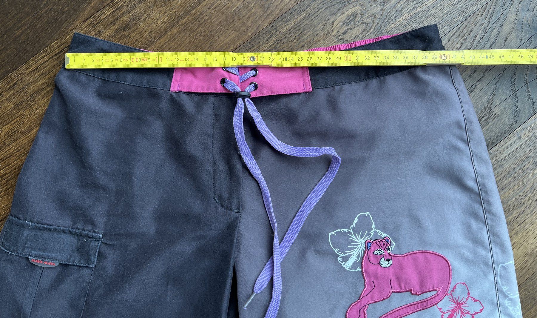 Pantaloni: Maya Maya Shorts Gr. L – Usato da Affoltern am Albis venduto da Blackrhythm 4
