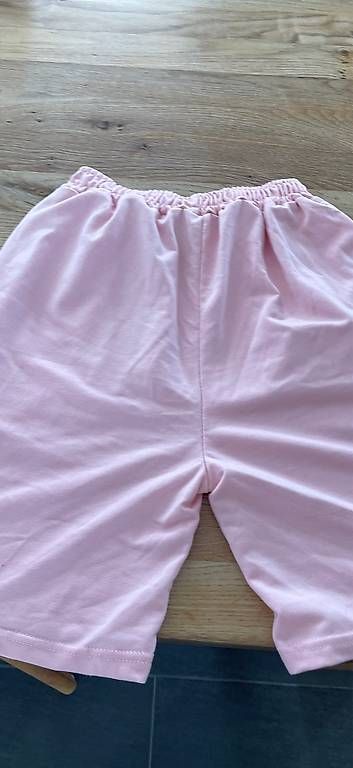 Hosen: Corteiz Shorts in Pink Grösse S – Gebraucht aus Roggliswil von trek01 2