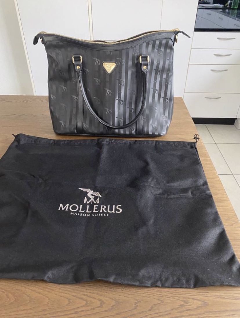 Borse da donna: Schwarze Ledertasche "MM" von Mollerus – Nuovo (secondo la descrizione) da Wald ZH venduto da Slaste