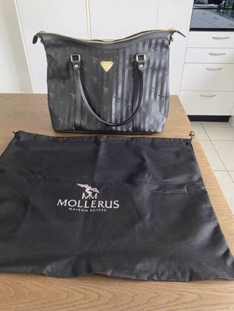 Schwarze Ledertasche "MM" von Mollerus
