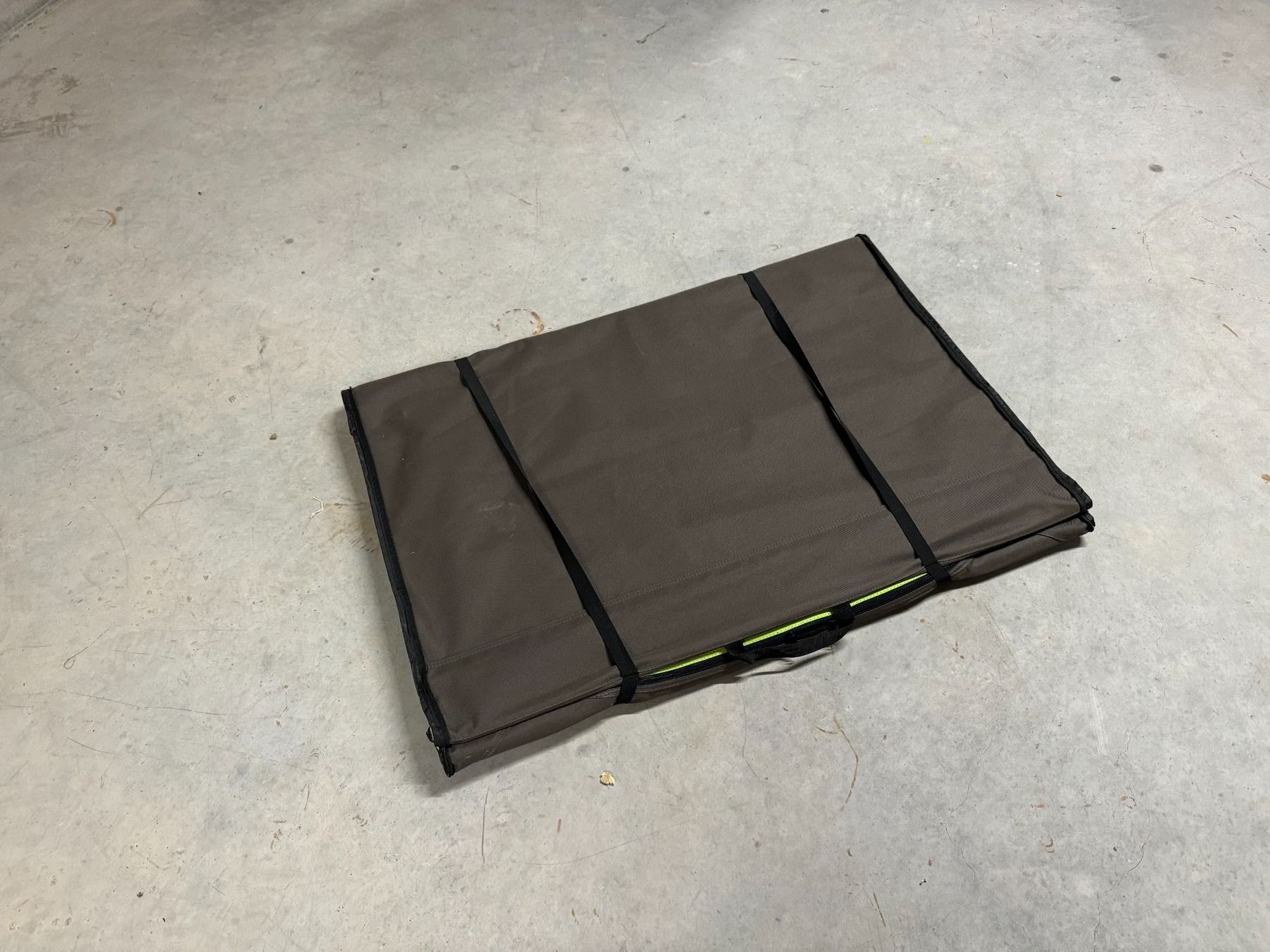 Liege- & Schlafplätze: XL Transporthütte First Class Basic – Gebraucht aus Hombrechtikon von  2