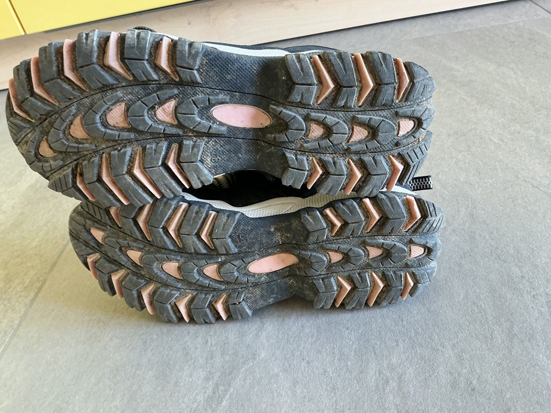 Graceland Scarpe per ragazze: Outdoor Schuh Graceland, Gr. 37 – Usato da Schinznach Dorf venduto da Balz1968 1