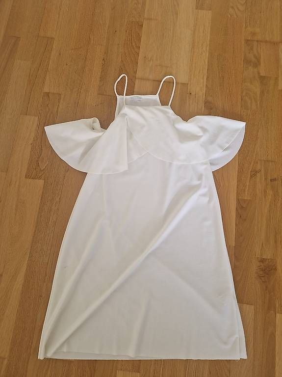 Mango Robes: Mango Weißes ärmelloses Kleid - Grösse M – D'occasion à Lugano par ann_hw7p