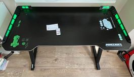 Bureau gaming Minecraft avec éclairage LED RGB, télécommande