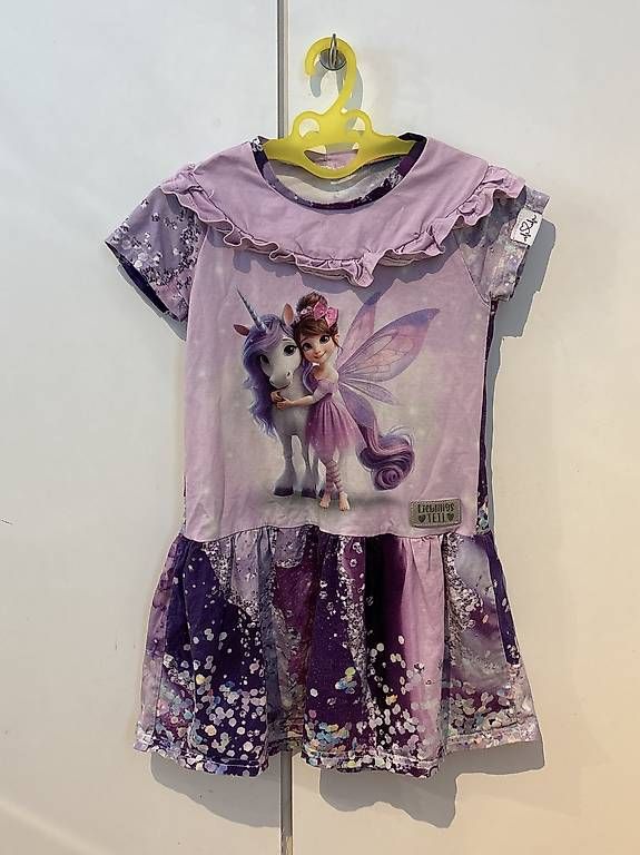 Vestiti & Gonne: Handmade Mädchenkleid Einhorn & Fee Gr. 122 – Usato da Uzwil venduto da vanillebonbon