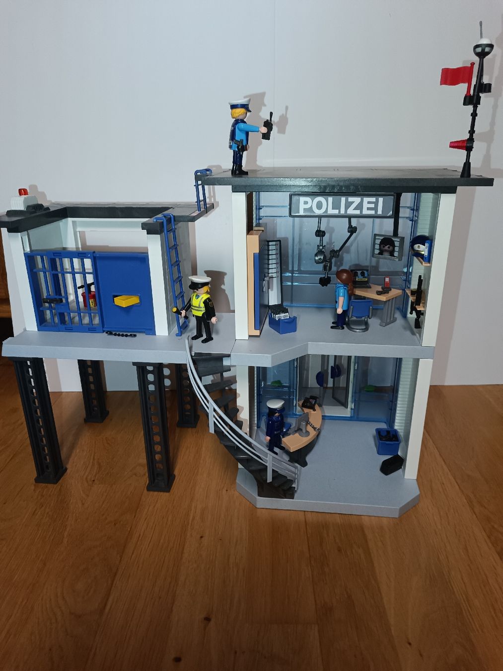 Playmobil Giocattoli: Playmobil Polizei Station – Usato da Safenwil venduto da mar_tbk5 1