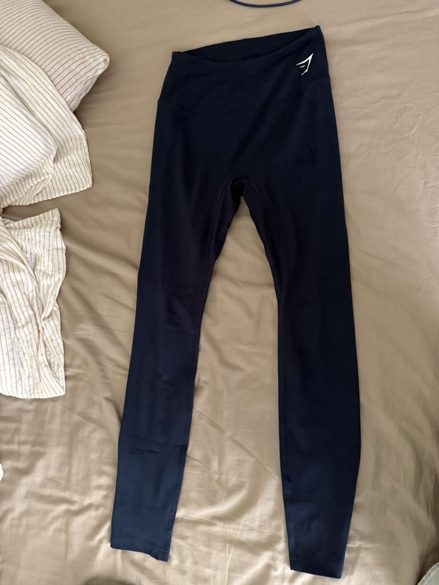 Gymshark Leggings: Gymshark Sporthose – D'occasion à Volketswil par chi_69q5 1