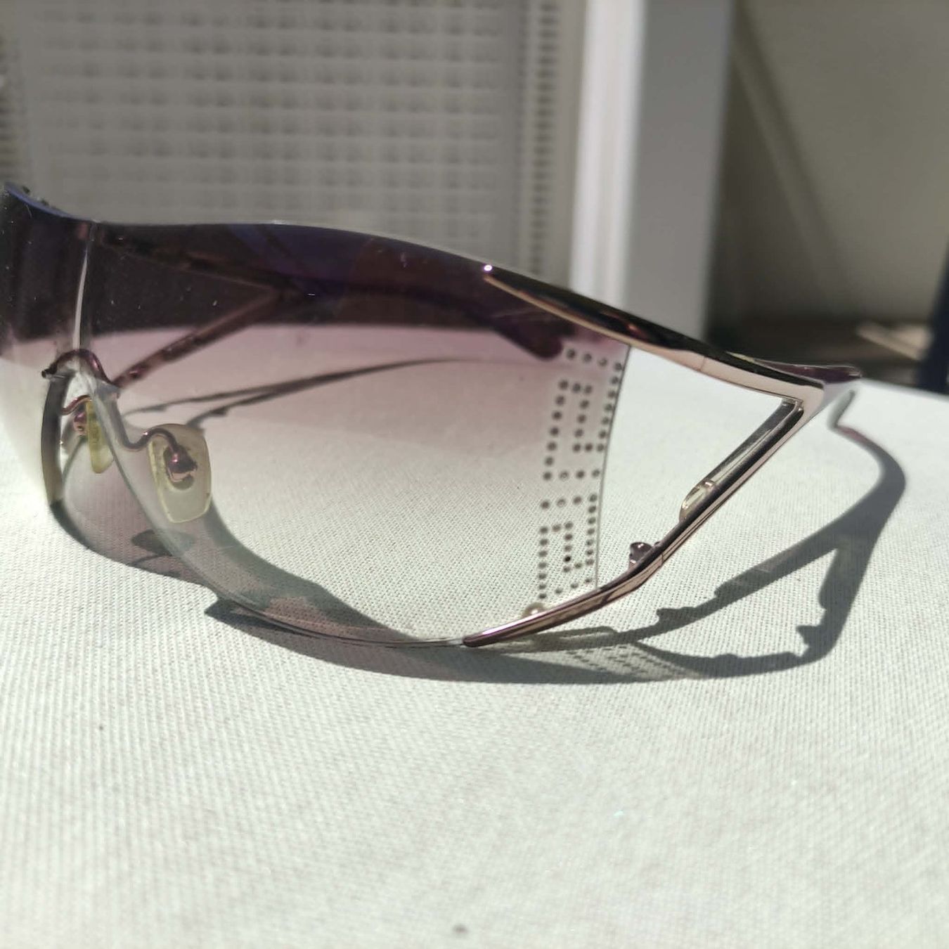 Versace Occhiali & Lenti: Versace Sonnenbrille Damen – Usato da Goldau venduto da annalena44 3