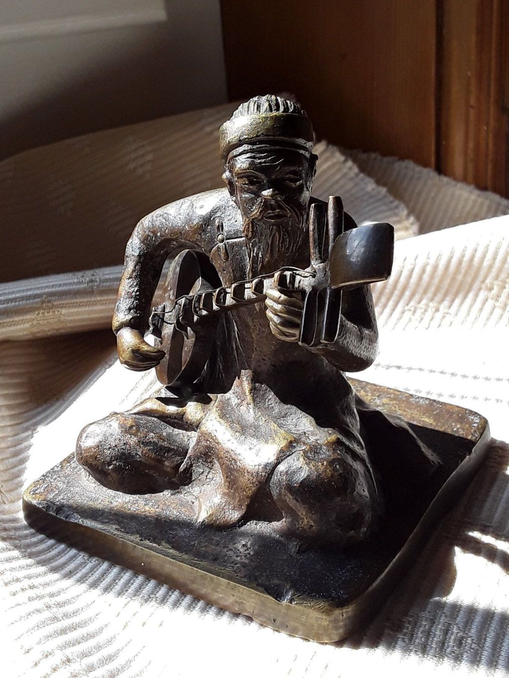 Sculture & Statue: Bronze Mandolinespieler China ca1900 – Usato da Zürich venduto da sanwit 3