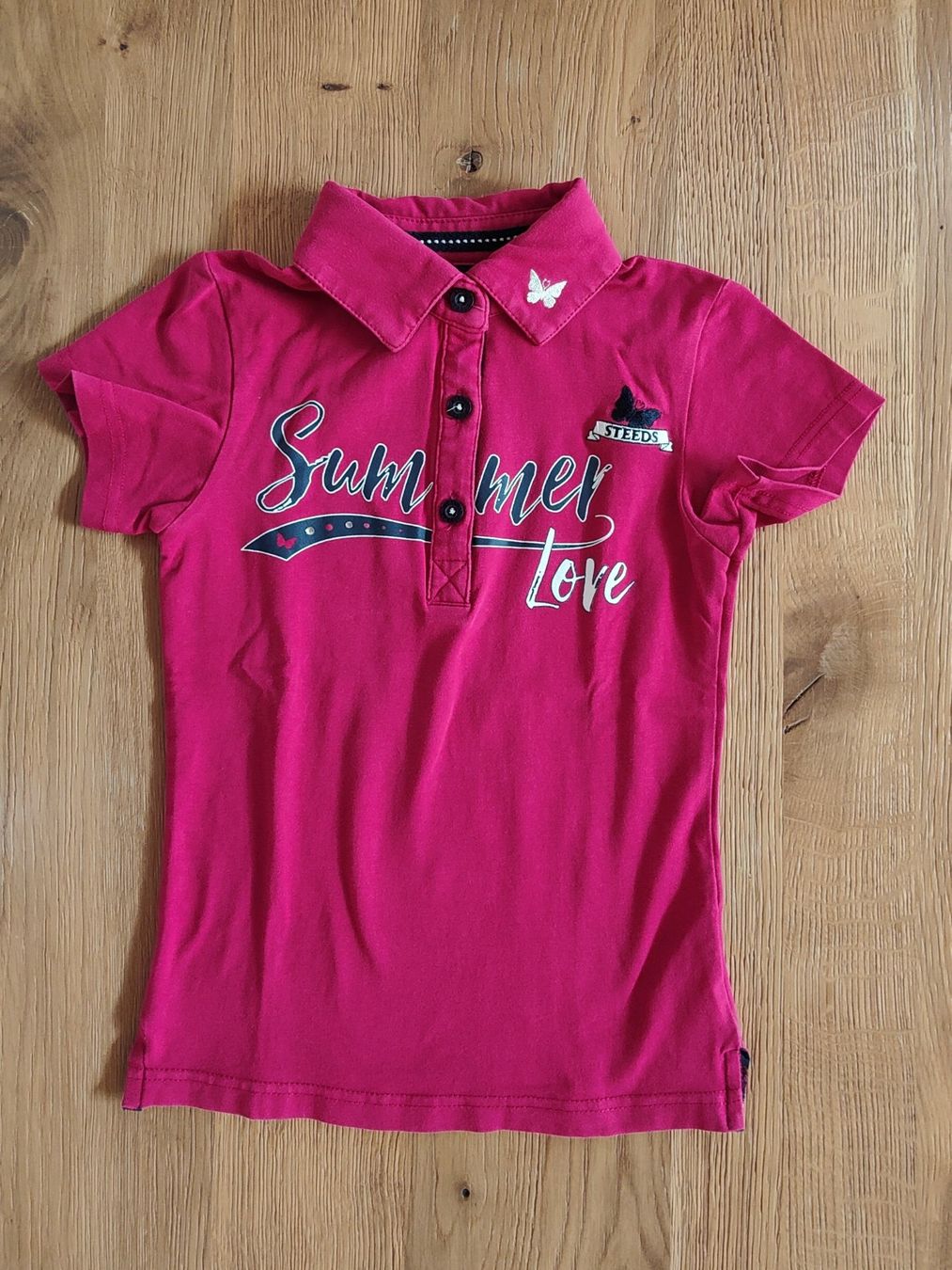 Camicette, T-shirt & Top: Schönes T-Shirt "Steeds" Gr. 116 – Usato da Lostorf venduto da prikyb