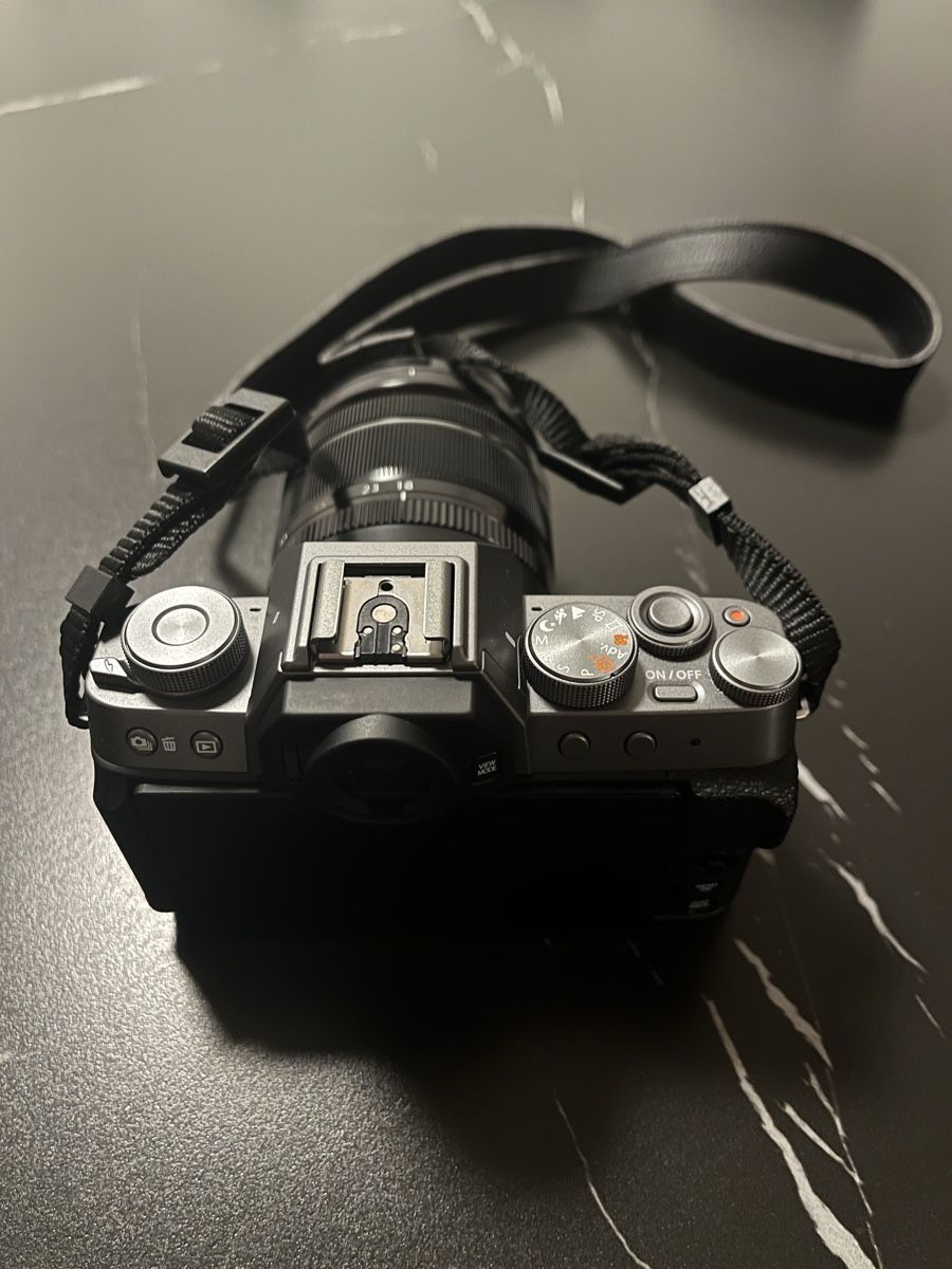 Fujifilm Kamera: Fujifilm X-T200 – Neu (gemäss Beschreibung) aus Chur von sar_7zmr 3