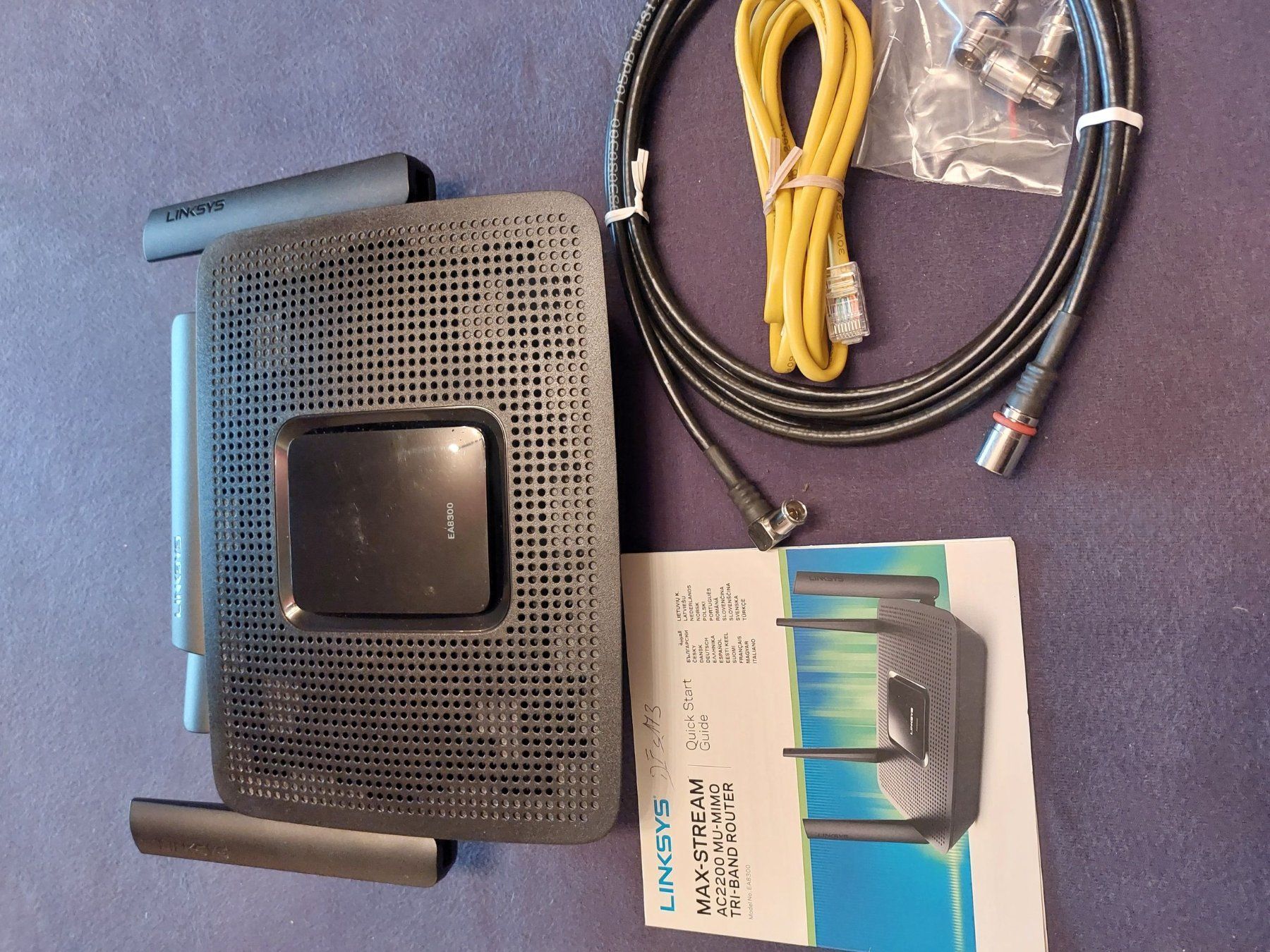 Linksys Modem & Router: Router Linksys Model EA8300 Wi-Fi Router Max-Stream – Usato da Münchenstein venduto da Letan 2