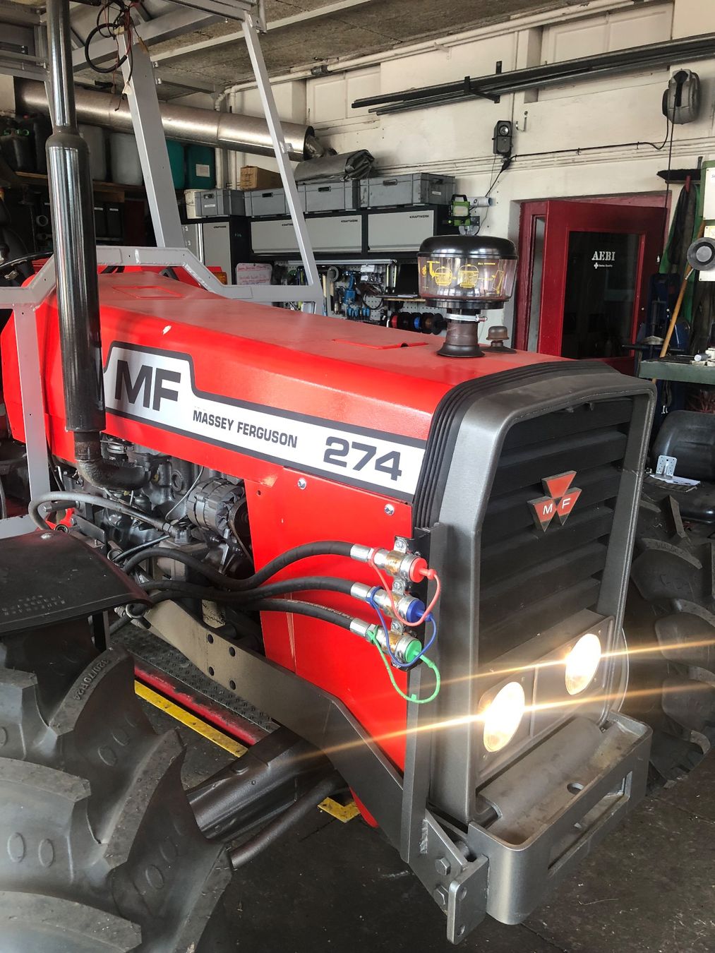 Massey Ferguson Traktoren: Massey Ferguson 274 – Defekt aus Schwarzenberg LU von Mountain73 3