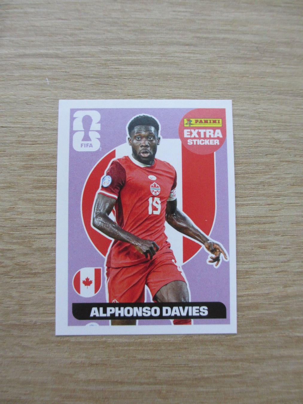 Panini Carte collezionabili: EXTRA Sticker: Alphonso Davies FIFA WM 2026 - Violet – Nuovo (secondo la descrizione) da Sargans venduto da Mony34