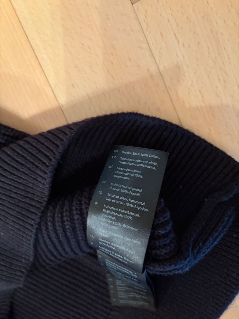 Cos Gilet & Giacche senza maniche: COS Baumwolle Pullunder mit V-Ausschnitt schwarz – Usato da St. Gallen venduto da always-a-good-buy 4
