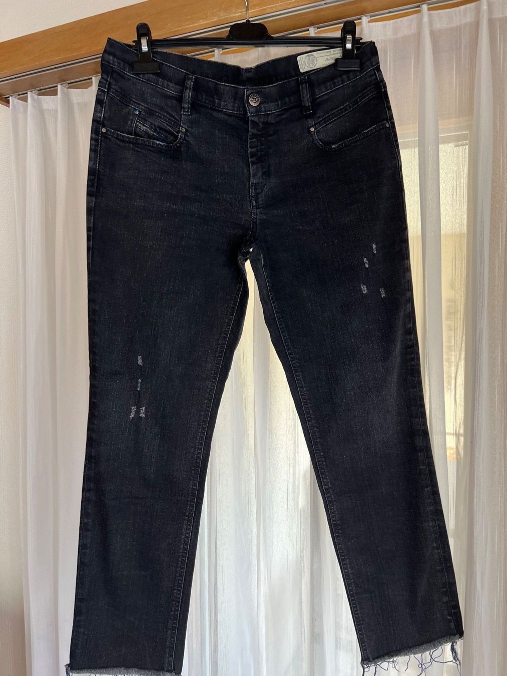 Diesel Jeans: DIESEL DAMENJEANS NEU – Gebraucht aus Appenzell von Andrijana75 5