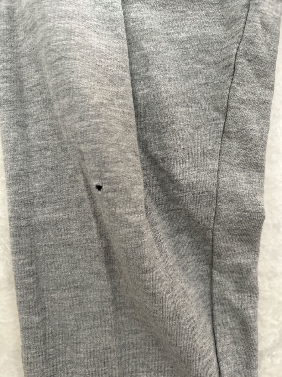 Pantalons: Trainerhose Gr 116 – D'occasion à Lostorf par Venice16 1