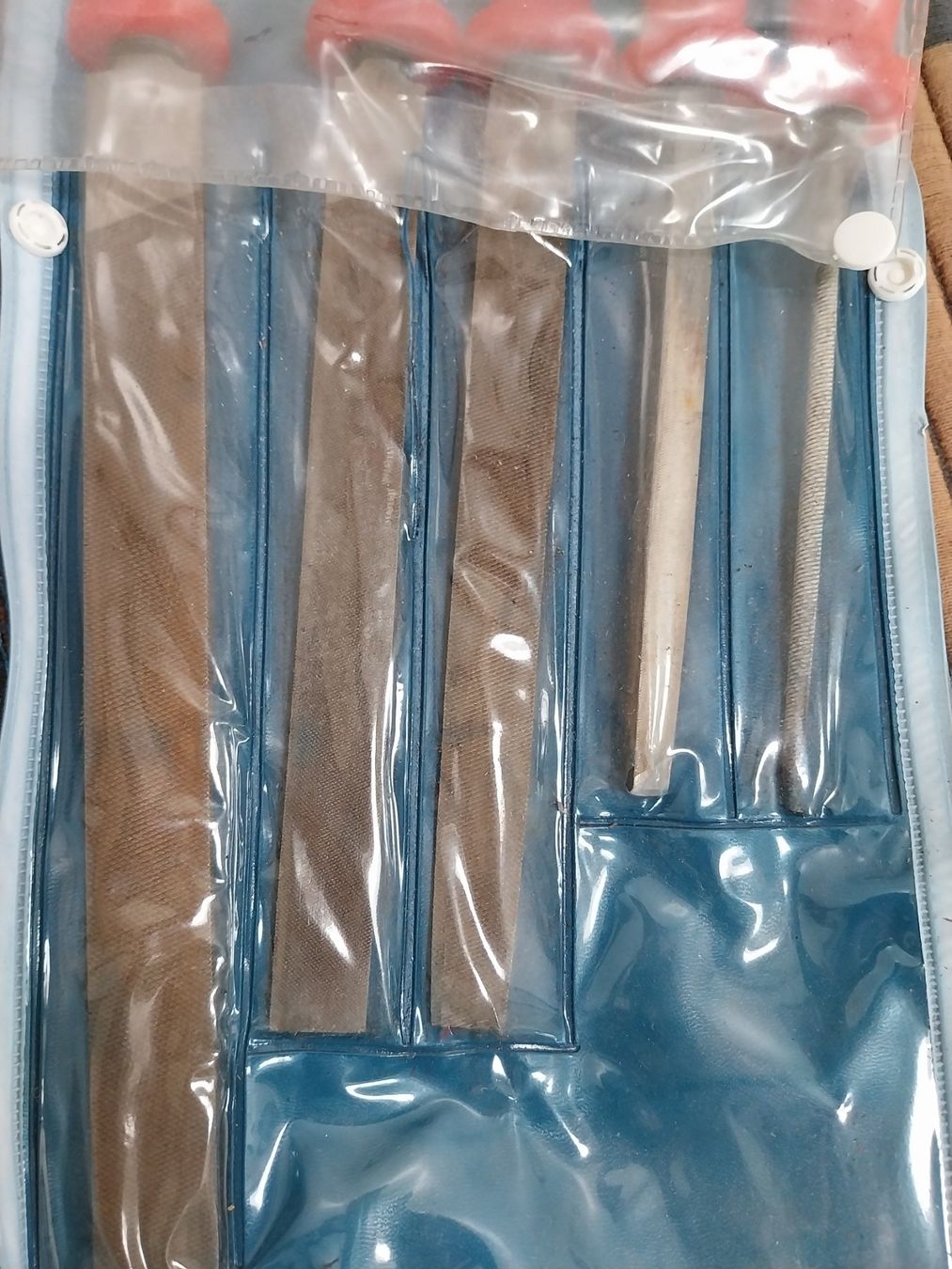 Tous les outils: 5tlg . Universal - Feilensortiment – D'occasion à Schwaderloch par bademeister79 1
