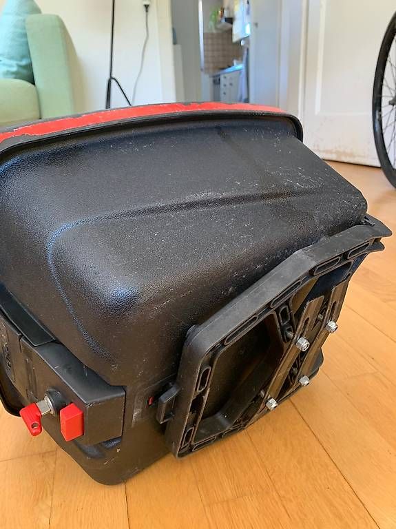 Topcase: box mit gepäckträger – Usato da Zürich venduto da inox309 3