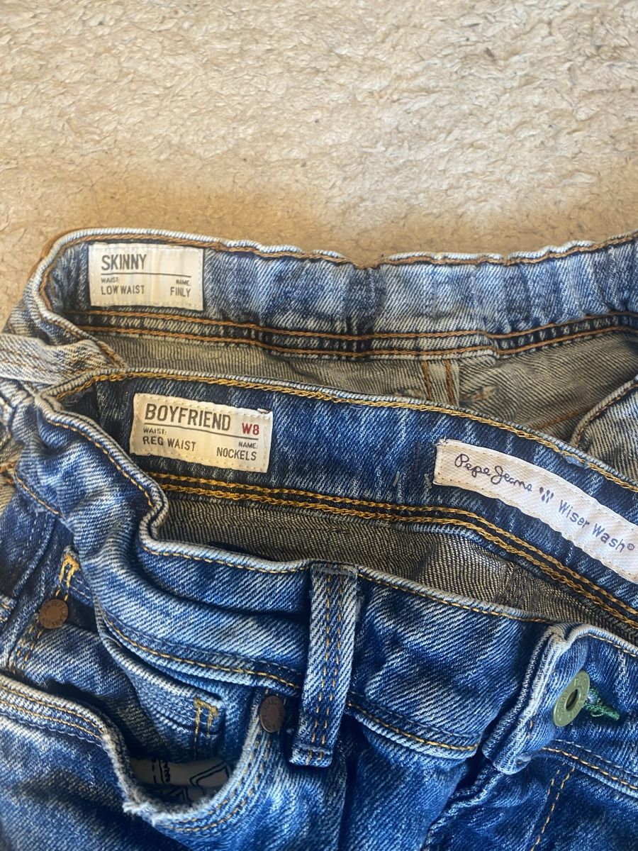 Pepe Jeans Pantaloni: Lot de 2 jeans PEPE 9-10 ans – Nuovo (secondo la descrizione) da Le Noirmont venduto da Chreeba 2
