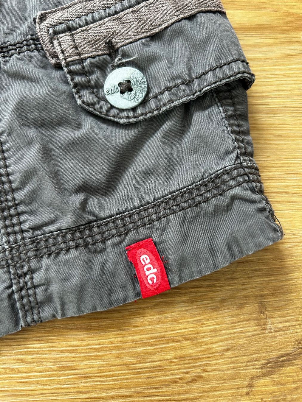 Esprit Gonne: EDC by Esprit Minirock, dunkelgrau, Gr. 38 – Usato da Romanshorn venduto da aucksee1303 4