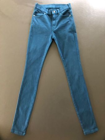 Skinny-Jeans / Hose