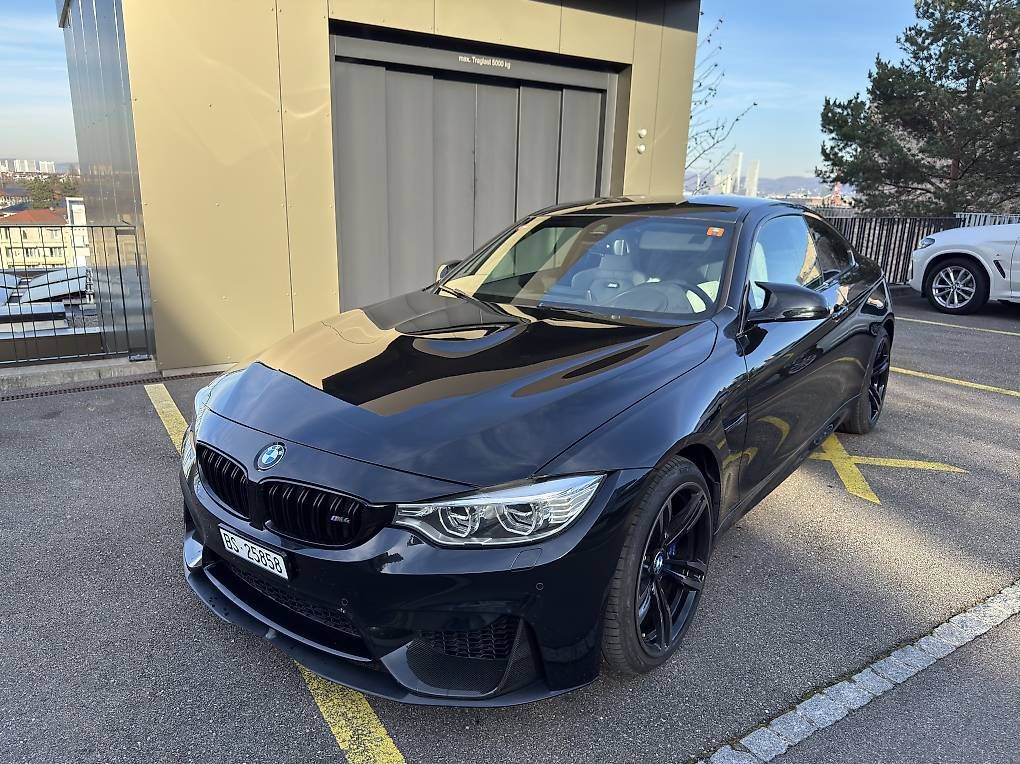 BMW Tutti pezzi di ricambio auto: Bmw m4 Coupe Handschalter – Usato da Basel venduto da mat_tt82
