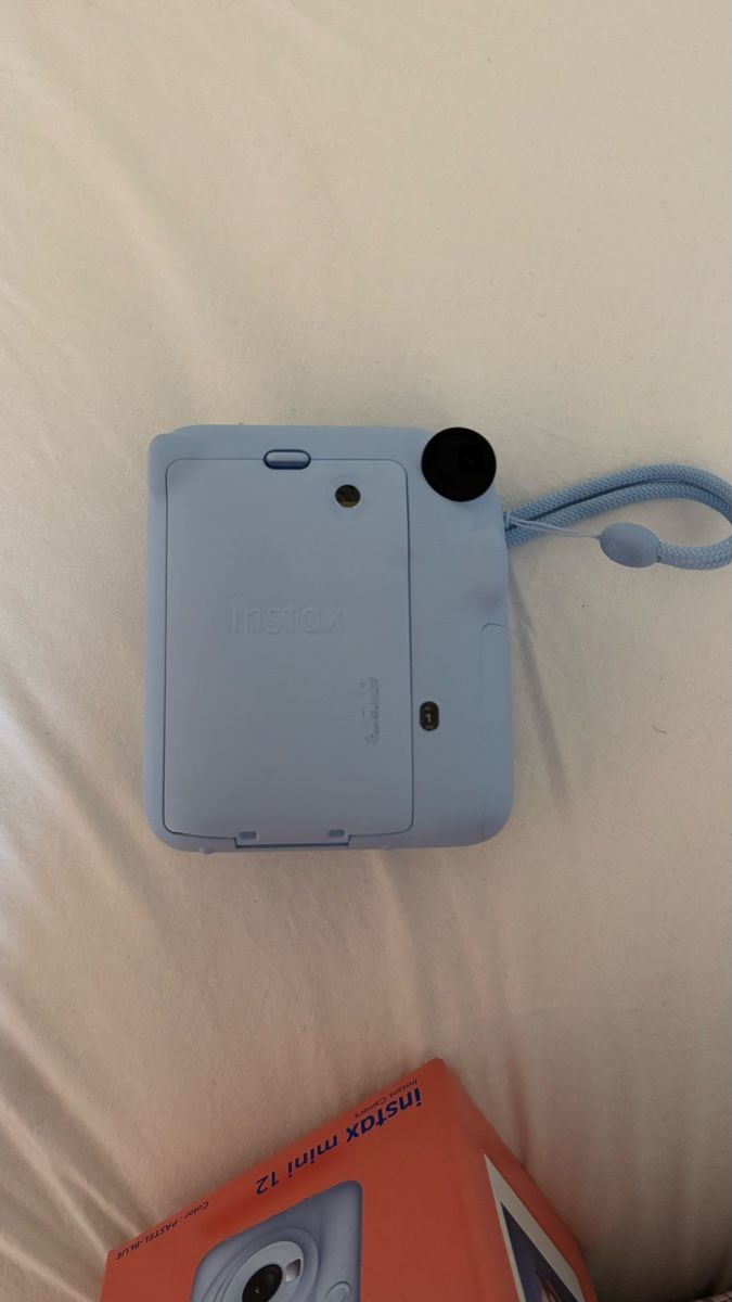 Fujifilm Fotocamera: Instax mini 12 – Nuovo e nell'imballaggio originale da Appenzell venduto da nen_tm2n 3