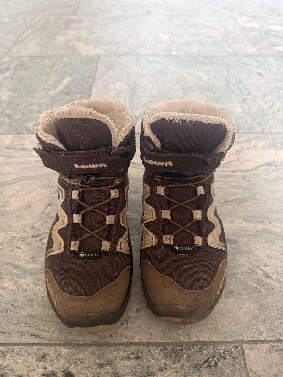 Lowa Scarpe da uomo: Namuk Lowa Winterschuh – Usato da Maisprach venduto da Steini015