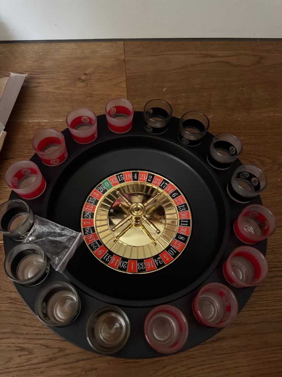 Spiele: Roulette Set Drink Spiel – Neu (gemäss Beschreibung) aus Kaltbrunn von Lealui