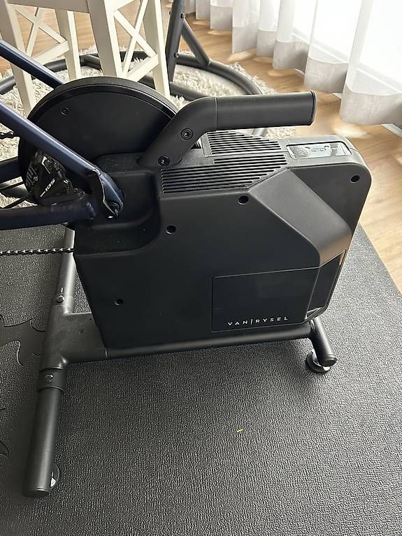 Hometrainer: Rollentrainer VanRysel In'Ride D500 – Usato da Innertkirchen venduto da kil_s5yc 1