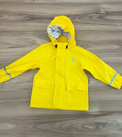 Rain jacket 2-3 years old
