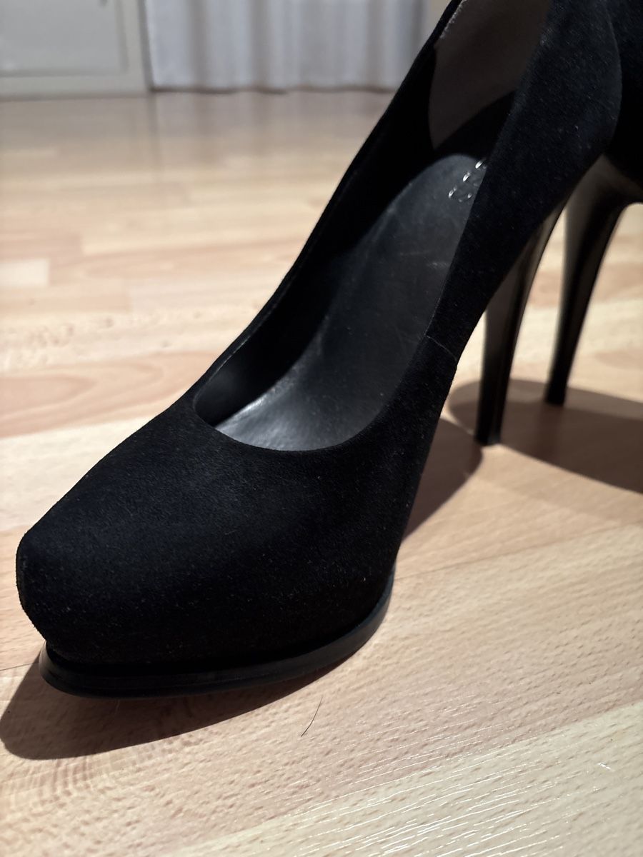 Guess Scarpe da donna: Guess Pumps – Usato da Zunzgen venduto da mel_y6w2 3