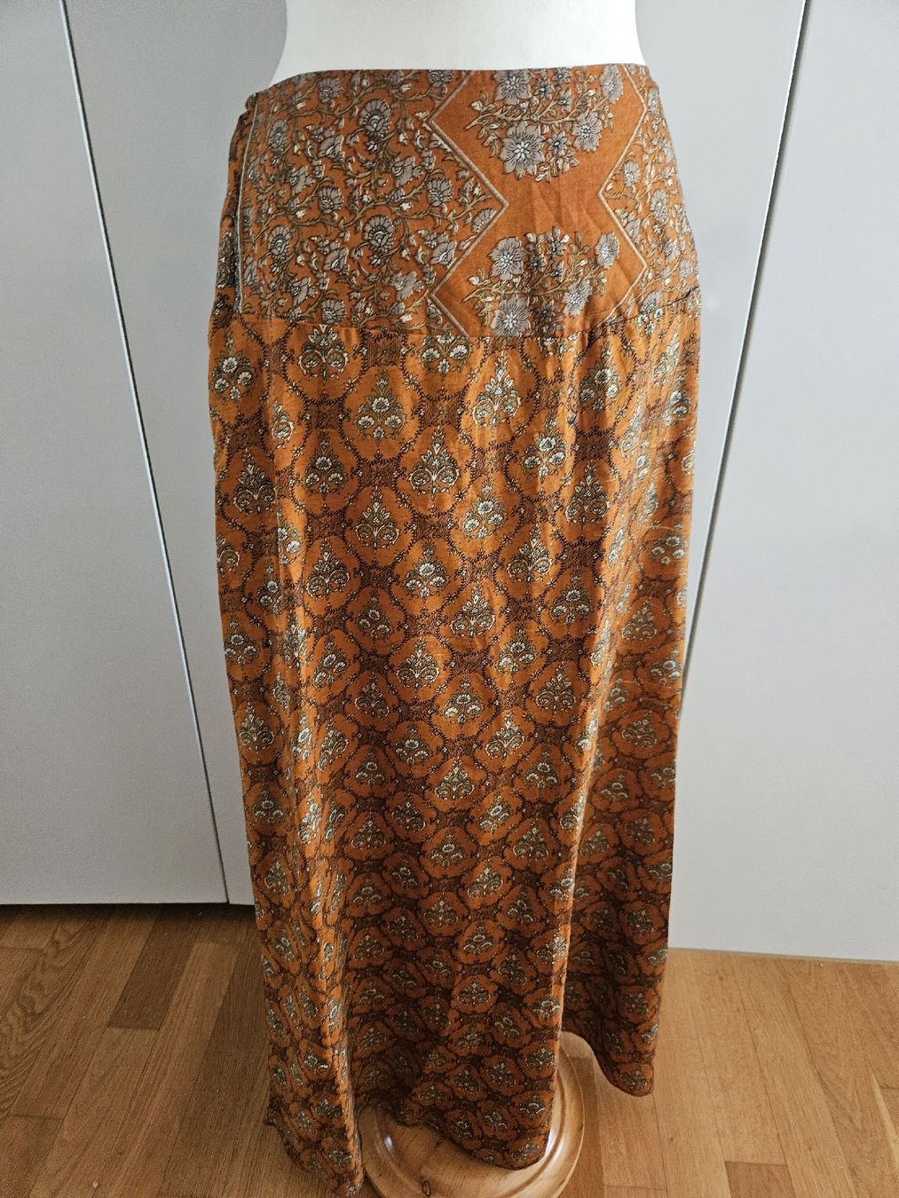 Gonne: Boho Hippie Rock Onesize – Usato da Zürich venduto da ColdCoffee