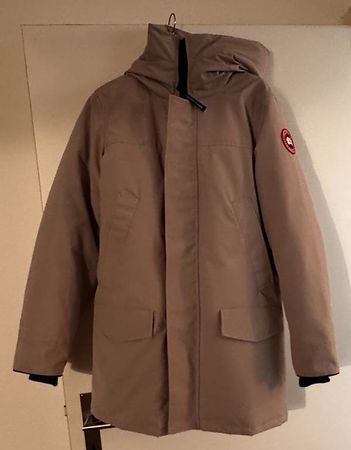 Canada Goose, Grösse M - Winter Jacke top!