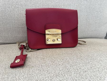 Furla, mini sac, bandoulière, rouge foncé 