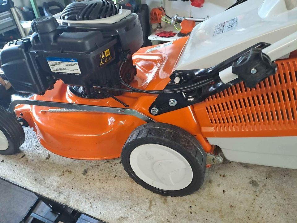 Stihl Rasenmäher RM 248 T jg 2019 Kaufen auf Ricardo