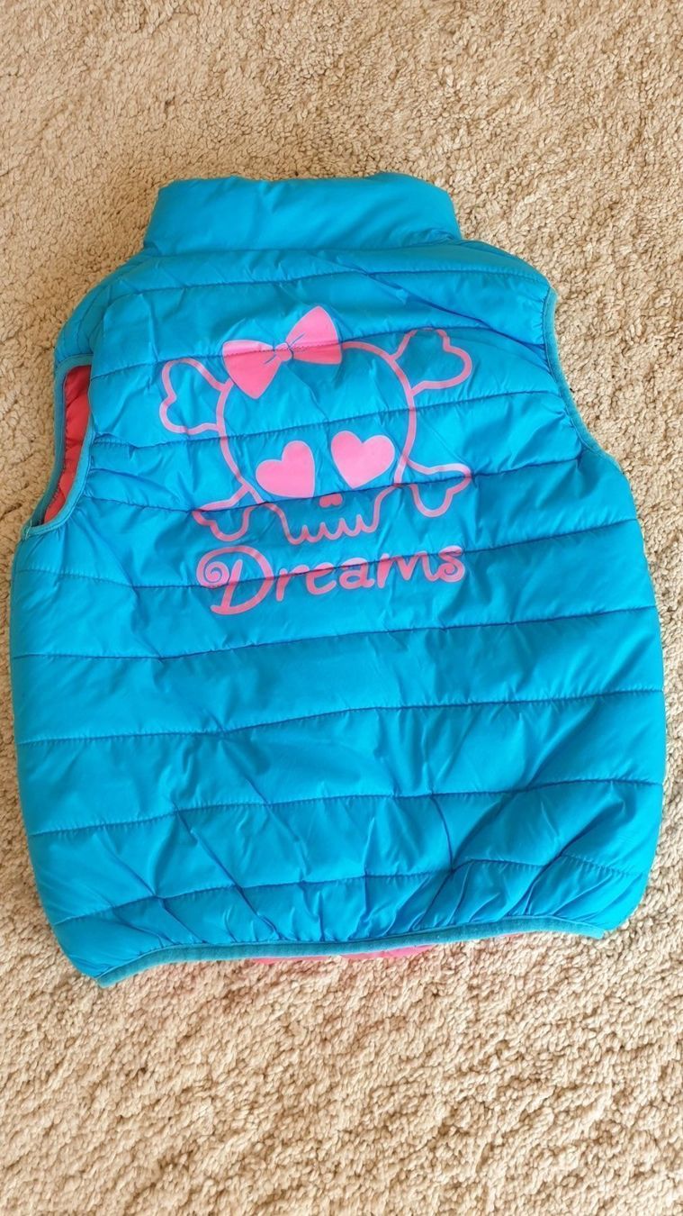 Altro abbigliamento per bambina: Warmes Steppgilet Gr 6 J. – Nuovo (secondo la descrizione) da Castelrotto venduto da Rumy 1