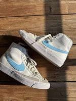 Nike Blazer Sneaker 38.5 weiss türkis