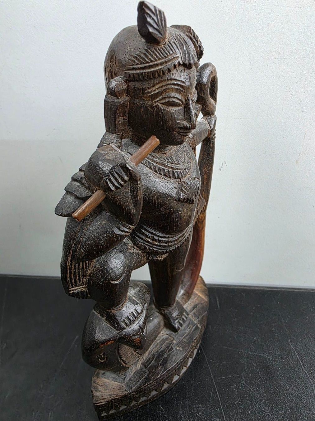Statuette: Handgeschnitzte Holzfigur – Krishna mit Flöte – Usato da Flums venduto da Flumsantik 1