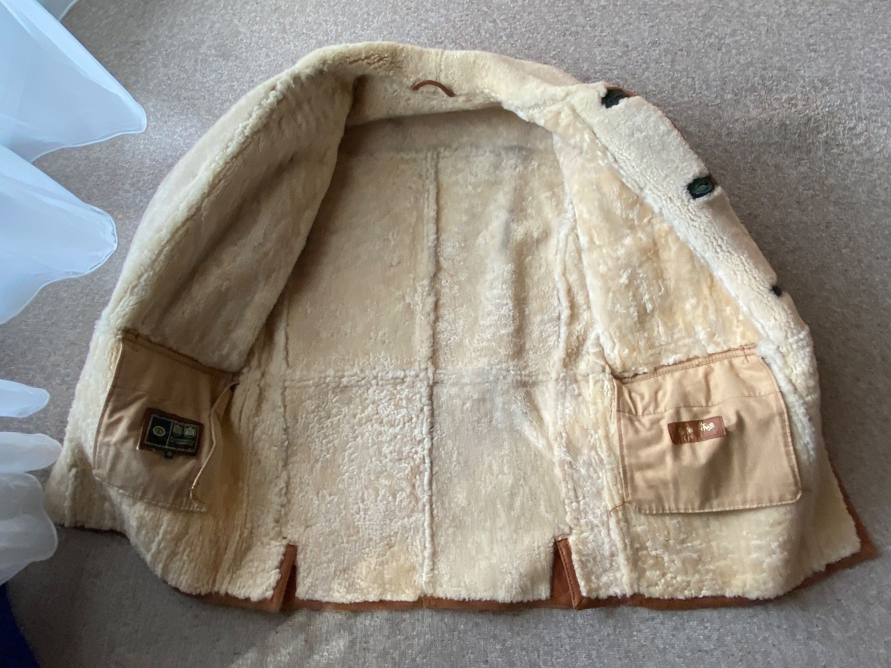 C&A Giacche: Echte Lammfell Jacke von Angelo Litrico by C&A: Grösse 48 – Usato da Thun venduto da dane_pao 4