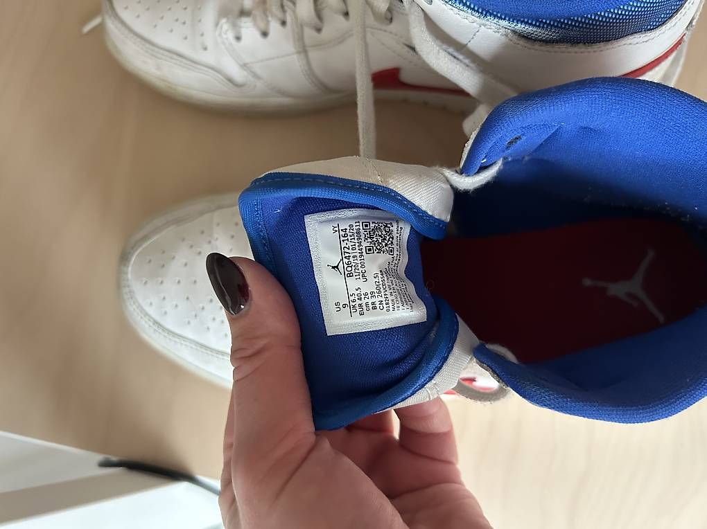 Jordan Scarpe da donna: Sneaker Jordan 1 Mid White Red Royal – Usato da Zuchwil venduto da celixne 1