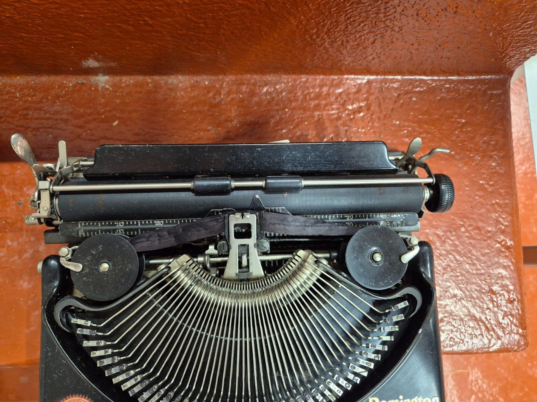 Remington Macchine da scrivere: ANTIKE SCHREIBMASCHINE – Difettoso da Thalwil venduto da Poppa-Joe 2