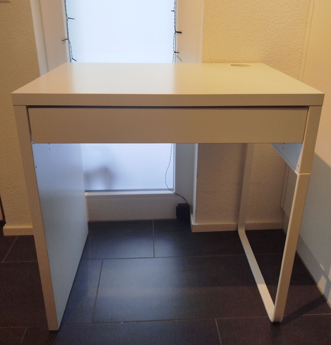 Ikea Scrivanie: Schreibtisch mit Schublade – Usato da Untersiggenthal venduto da ano_56dm 2