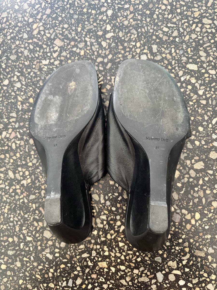 Massimo Dutti Scarpe da donna: Massimo dutti leather wedge black sandal size 37 – Usato da Zürich venduto da gva_r9gs 4